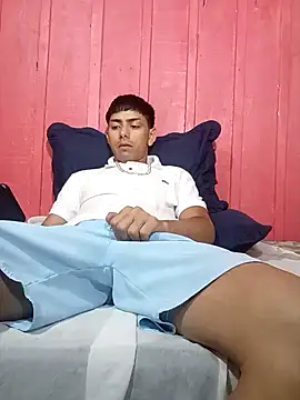 Snapshot of SEBASTHIAN chatting on 04.15.26 SEBASTHIAN online show from 04.15.26