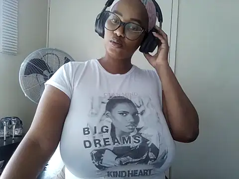 Snapshot of Charlie-Crawford chatting on 05.26.26 Charlie-Crawford online show from 05.26.26