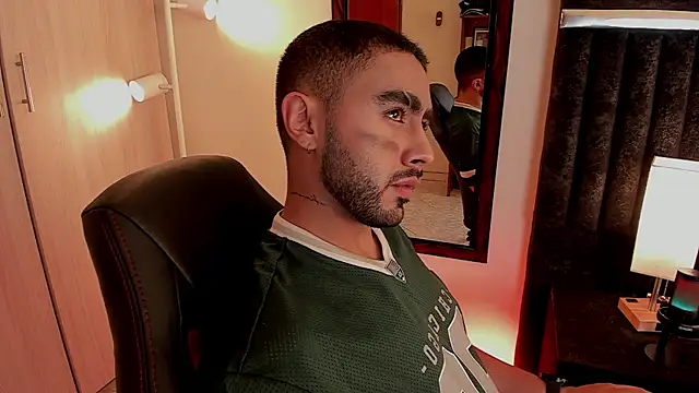 ItsMeEros online show from 10.26.25