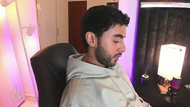 ItsMeEros online show from 02.04.26