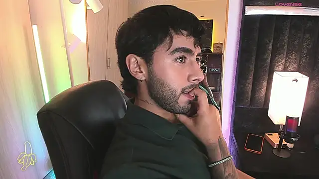 ItsMeEros online show from 05.31.26