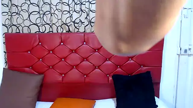 dirtydolltsx online show from 10.10.25