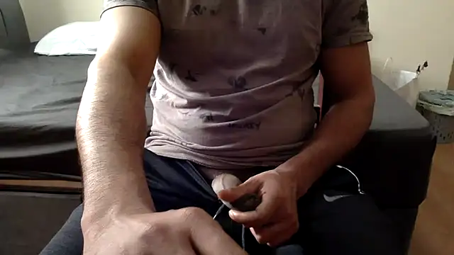 CoolBiDude online show from 03.18.26