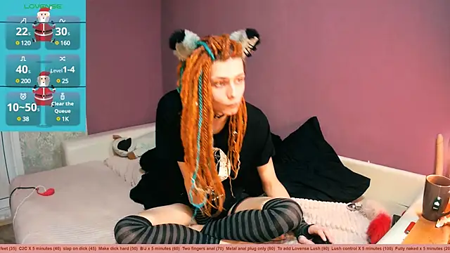 Littlepinkcat online show from 12.15.24