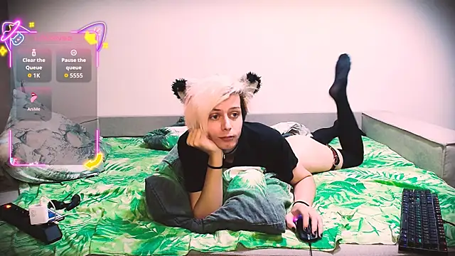 Littlepinkcat online show from 07.22.26