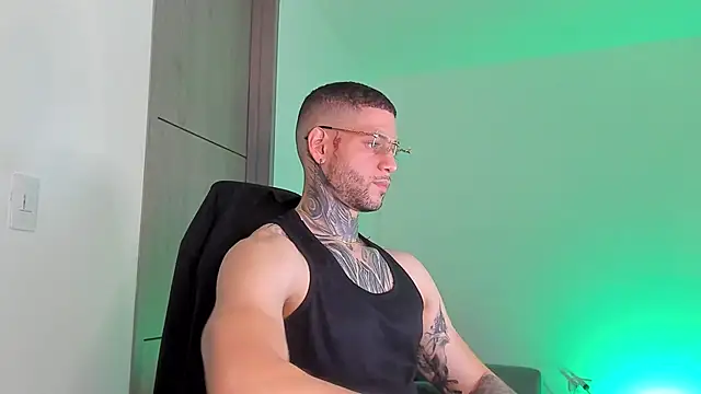  jamesleandros1 online show from 03.28.26