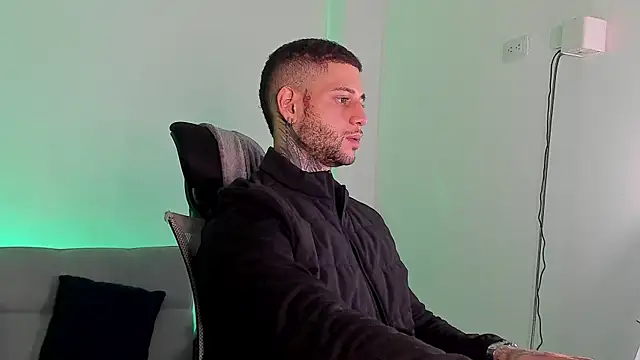  jamesleandros1 online show from 06.28.26