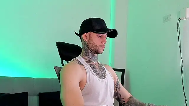  jamesleandros1 online show from 07.11.26