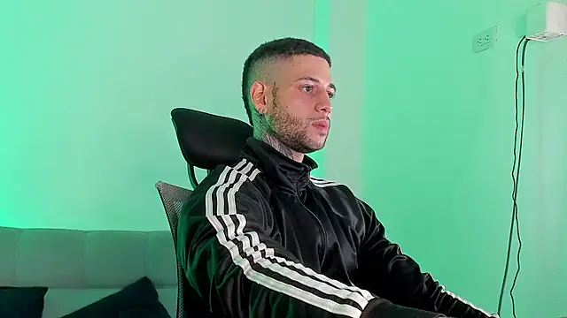  jamesleandros1 online show from 08.02.26