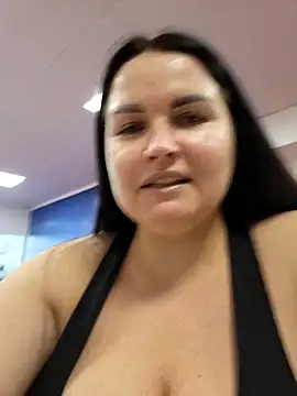 GeorgiaLerox online show from 11.16.25