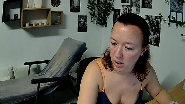 AnyaKreyxh online show from 01.04.25