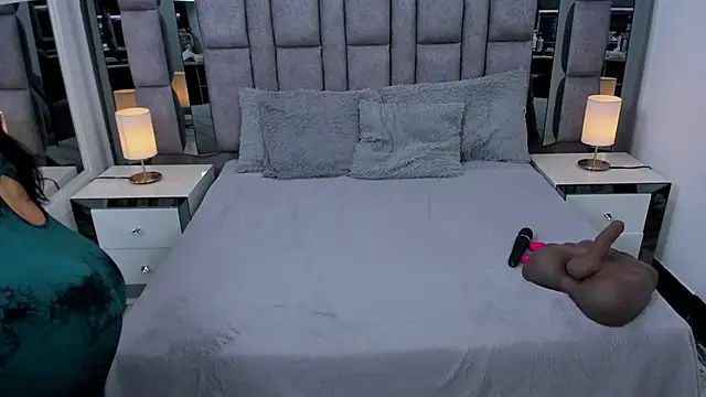 EMMAHILL1 online show from 12.01.25