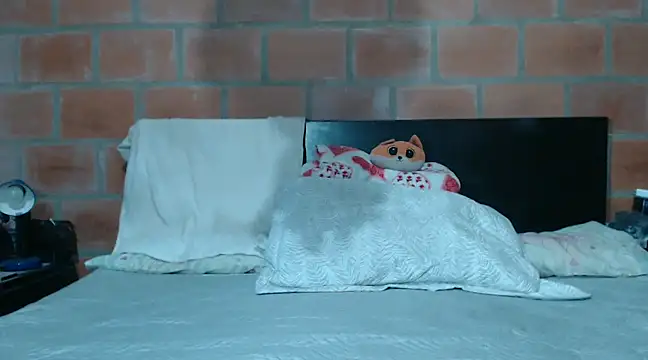 DevoraAmateur online show from 12.14.24