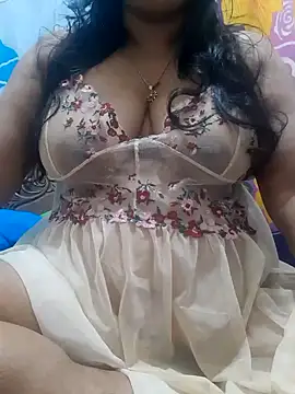 Snapshot of chubby_wife chatting on 01.17.25 chubby wife online show from 01.17.25