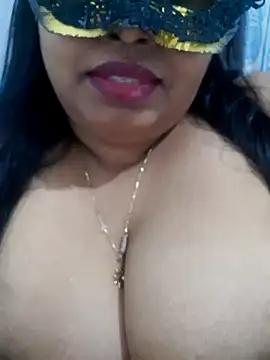 Snapshot of chubby_wife chatting on 09.09.25 chubby wife online show from 09.09.25