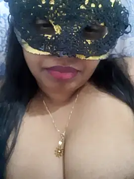Snapshot of chubby_wife chatting on 09.12.25 chubby wife online show from 09.12.25