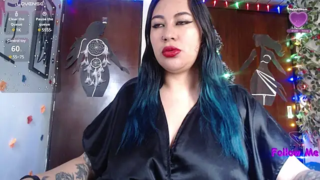 Snapshot of nathalie_zanettii chatting on 12.19.24 nathalie zanettii online show from 12.19.24