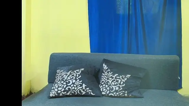 Cute boy2000 online show from 11.18.25