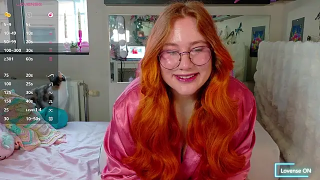 Snapshot of FluffyRainbowKity chatting on 05.15.26 FluffyRainbowKity online show from 05.15.26