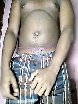 Snapshot of Sliced_Digit chatting on 02.28.25 Sliced Digit online show from 02.28.25