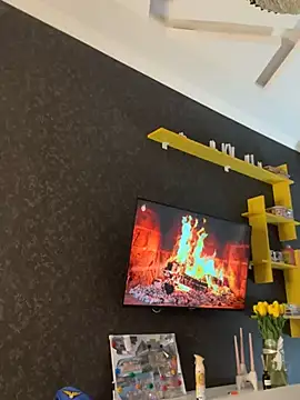 Snapshot of Tasty_Nora chatting on 03.12.25 Tasty Nora online show from 03.12.25