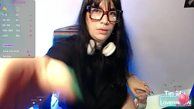 VampGirl1 online show from 11.16.25