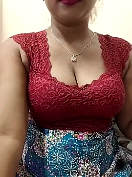 Snapshot of ANGE-MOU chatting on 05.16.26 ANGE-MOU online show from 05.16.26