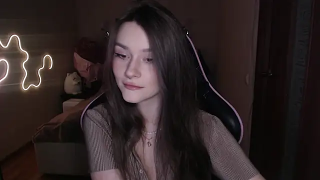 Snapshot of jeann_elsaa chatting on 12.29.24 jeann elsaa online show from 12.29.24