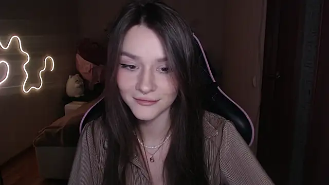 Snapshot of jeann_elsaa chatting on 12.30.24 jeann elsaa online show from 12.30.24