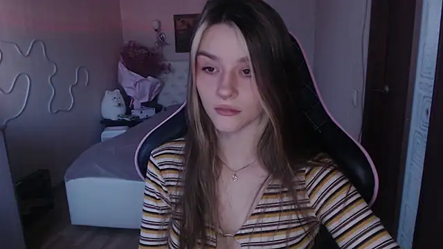 Snapshot of jeann_elsaa chatting on 03.16.25 jeann elsaa online show from 03.16.25