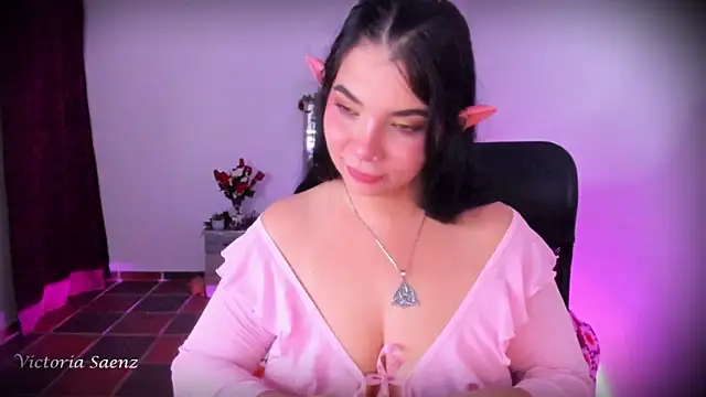 victoriaasaenz  online show from 05.10.26
