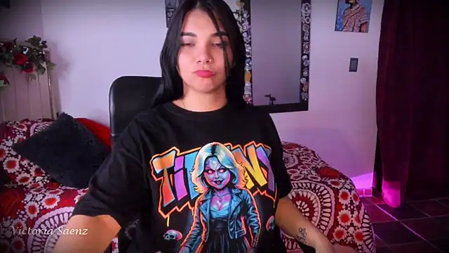 victoriaasaenz  online show from 05.30.26