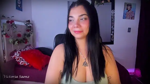 victoriaasaenz  online show from 07.01.26