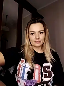 KrissSexi online show from 10.24.25