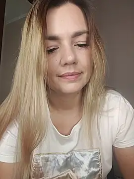 KrissSexi online show from 10.29.25