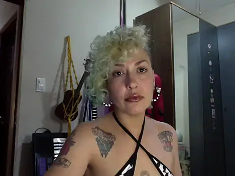 MariLouM online show from 07.02.26
