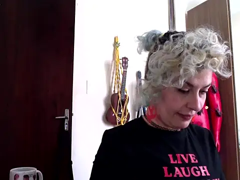 MariLouM online show from 07.28.26