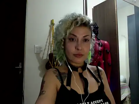 MariLouM online show from 07.28.26