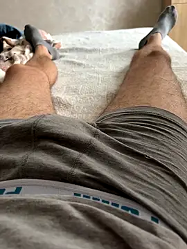 Snapshot of mihaixxx1 chatting on 11.10.25 mihaixxx1 online show from 11.10.25