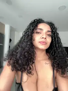 Mariecurl online show from 05.17.26