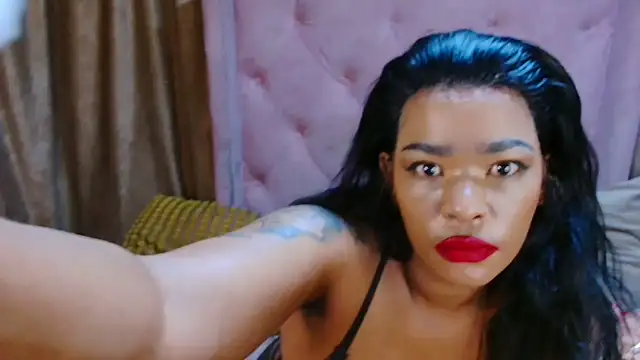 Snapshot of AFRICANGODDESSXXX chatting on 07.08.26 AFRICANGODDESSXXX online show from 07.08.26