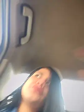 Snapshot of Insane_Issa chatting on 12.19.24 Insane Issa online show from 12.19.24