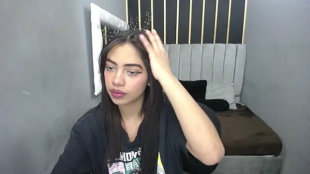 Snapshot of keizy__conte chatting on 12.10.24 keizy conte online show from 12.10.24