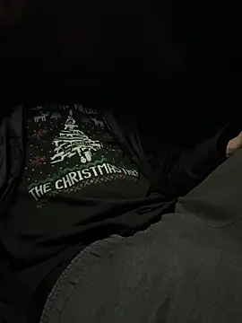 Snapshot of Ginger_Tim chatting on 12.19.25 Ginger Tim online show from 12.19.25