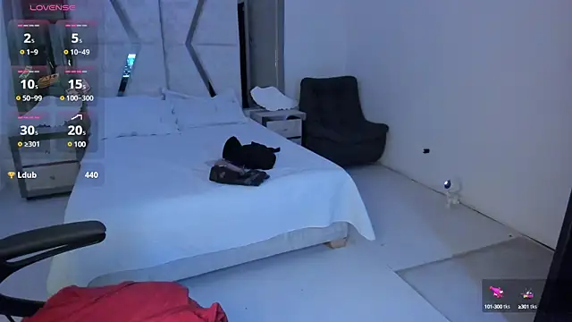 LunaBaker-1 online show from 02.26.25