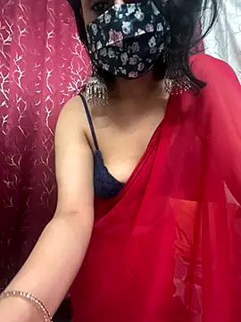 Snapshot of LuscousPussy chatting on 12.07.24 LuscousPussy online show from 12.07.24