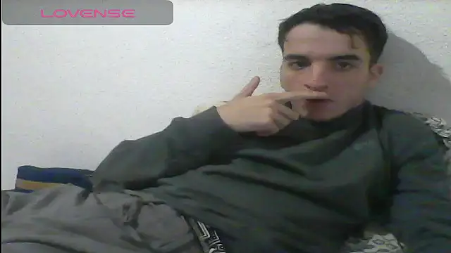 Tombgy07 online show from 02.14.25