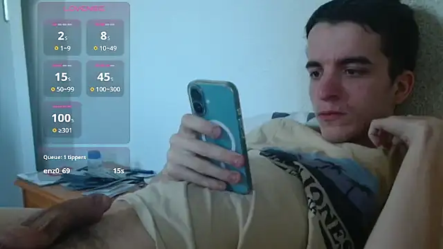 Tombgy07 online show from 04.17.26