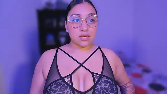 Soysofiarodrigu online show from 02.24.25