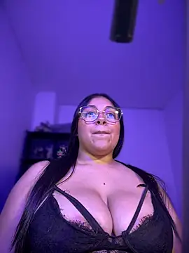 Soysofiarodrigu online show from 03.05.25